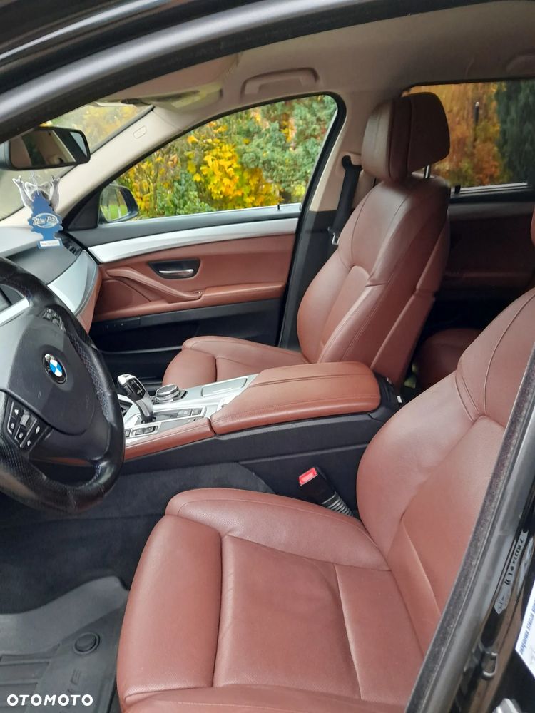 BMW Seria 5 530d Luxury Line - 26