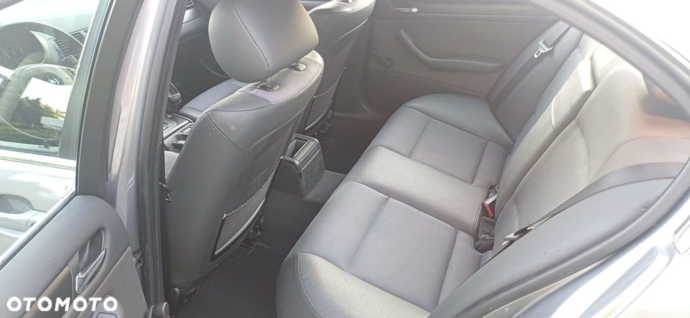 BMW Seria 3 - 14