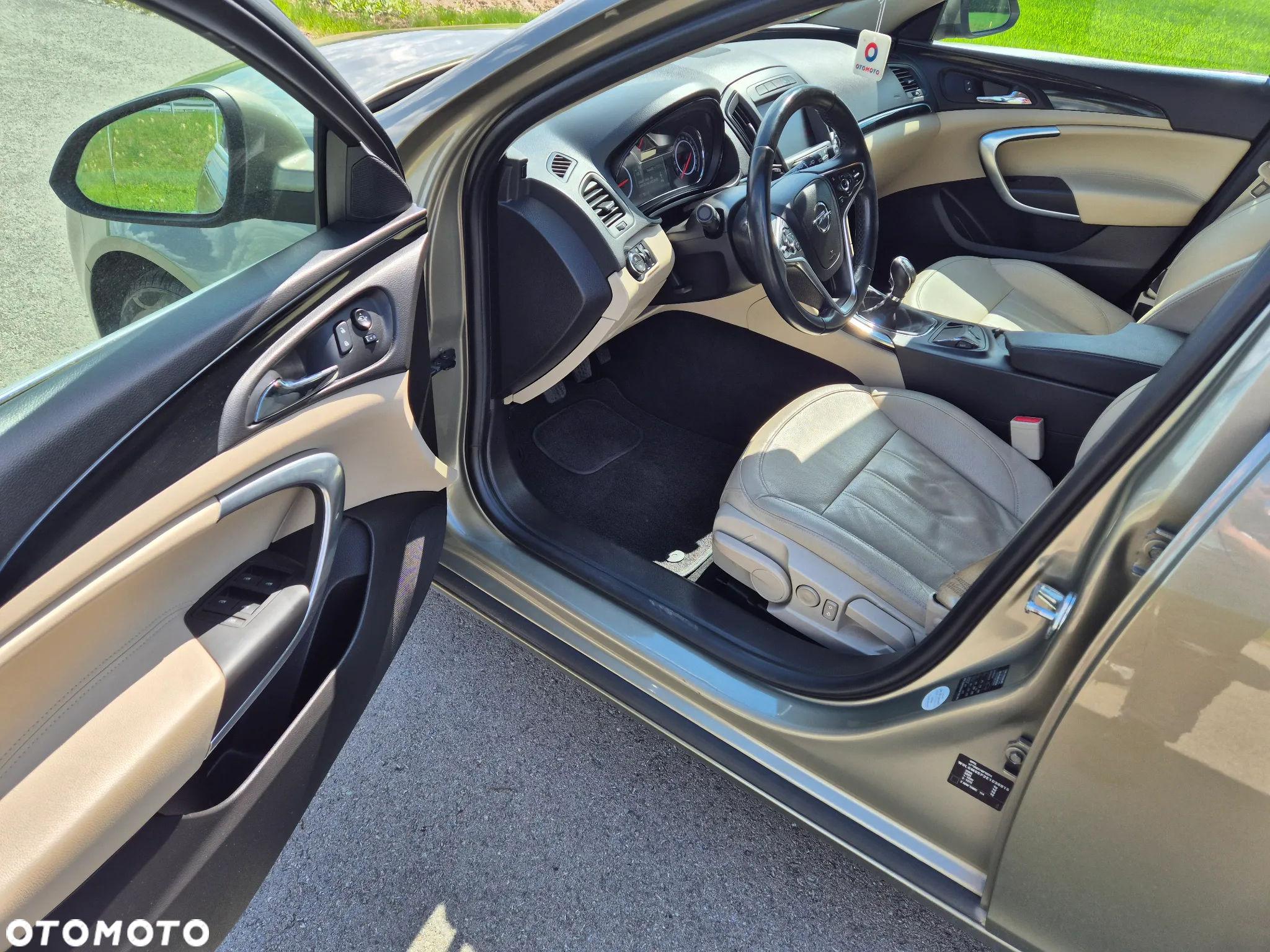 Opel Insignia 1.4 T Executive S&S - 8
