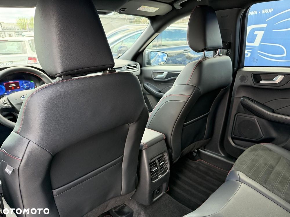 Ford Kuga 2.5 Duratec PHEV ST-LINE - 17