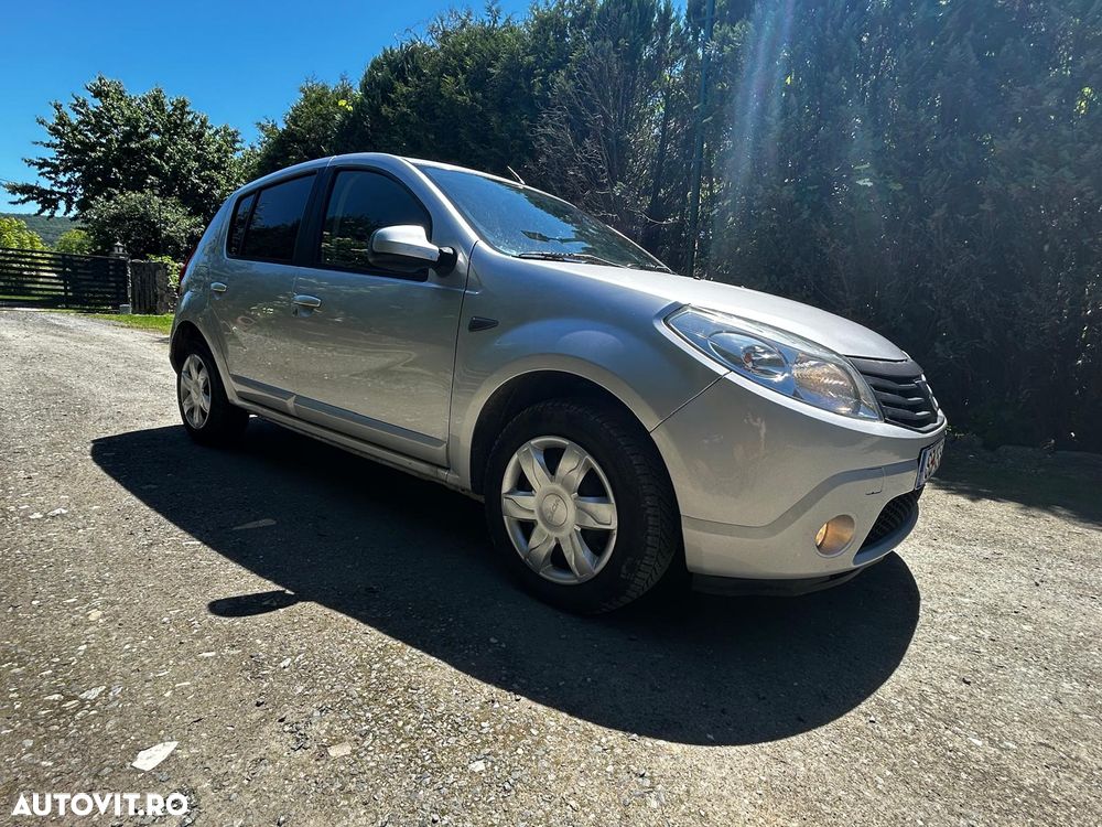 Dacia Sandero - 2