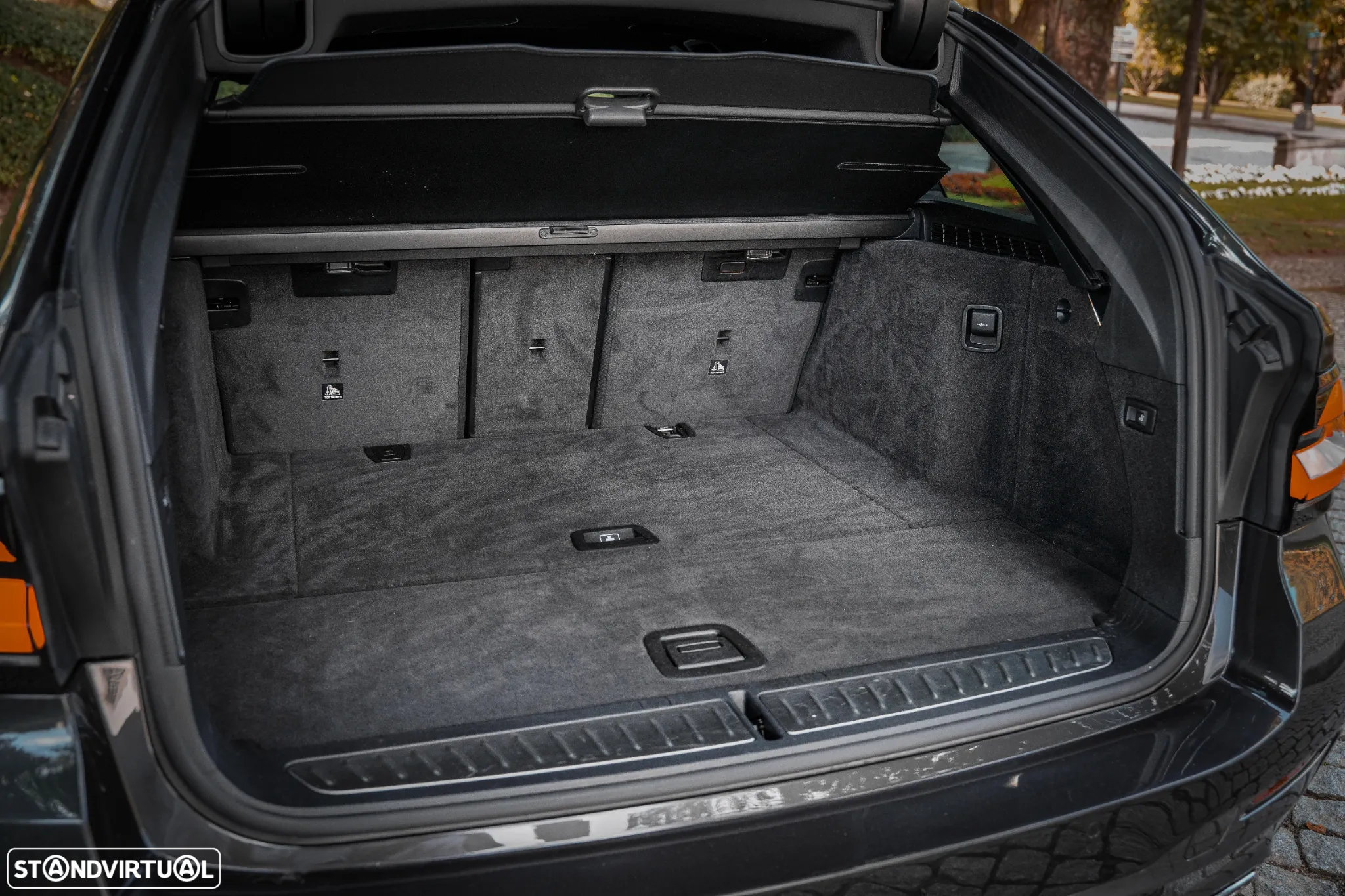 BMW 520 d Pack Desportivo M Auto - 19