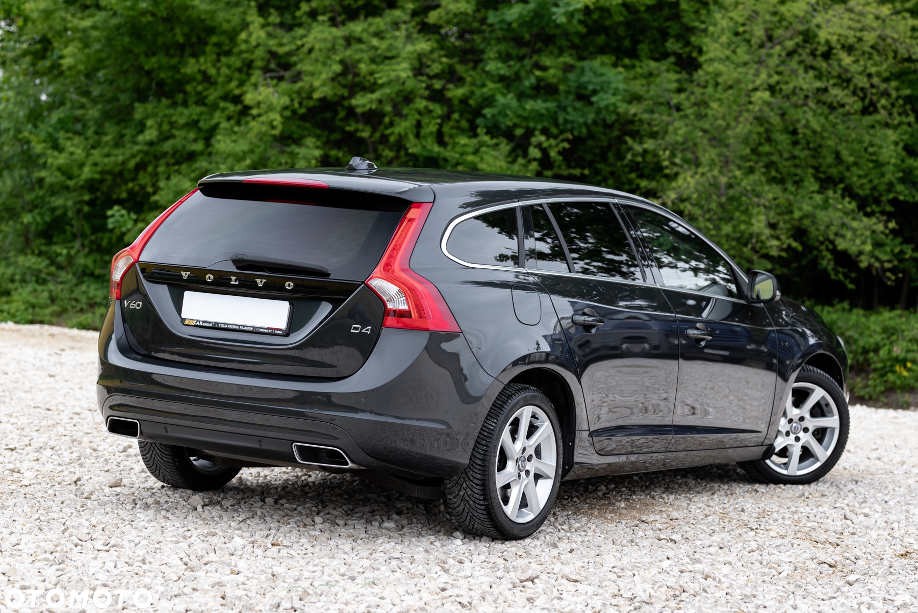 Volvo V60 D4 Geartronic Summum - 16