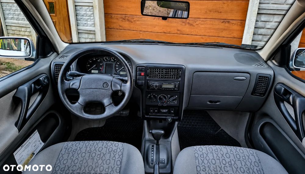 Volkswagen Polo - 6