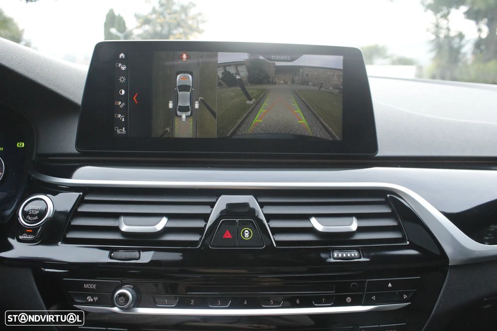 BMW 530 d Pack M Auto - 19