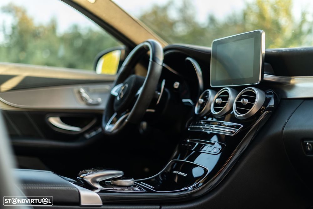 Mercedes-Benz C 63 AMG S - 7