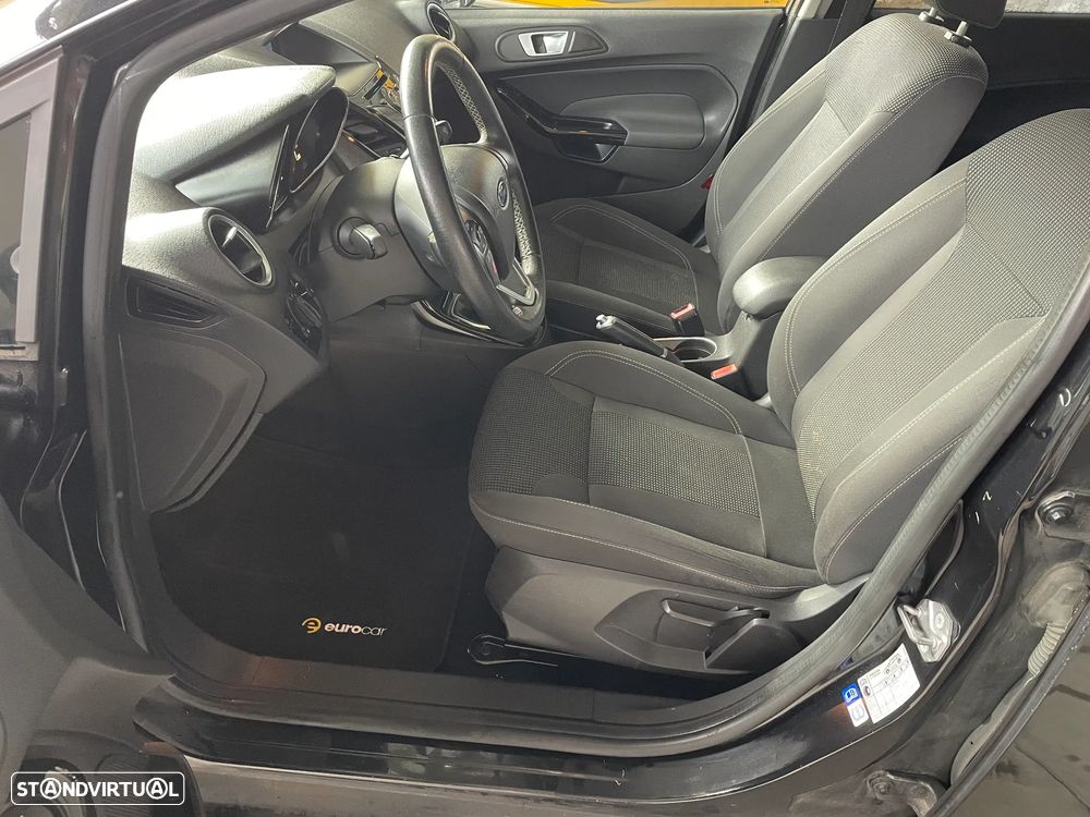 Ford Fiesta 1.0 EcoBoost S&S TITANIUM - 15