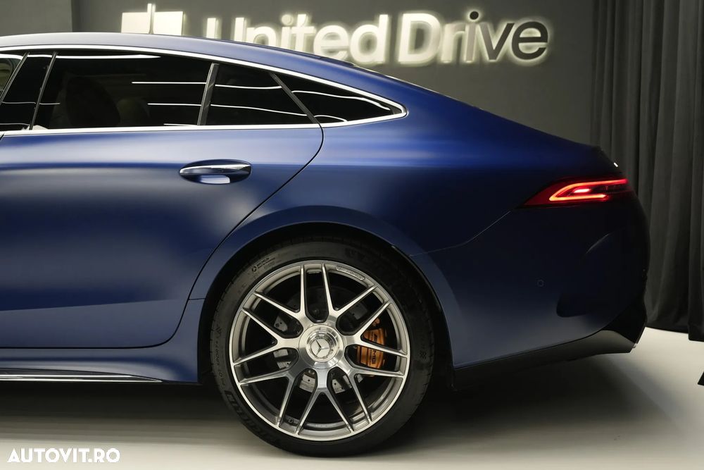 Mercedes-Benz AMG - 11