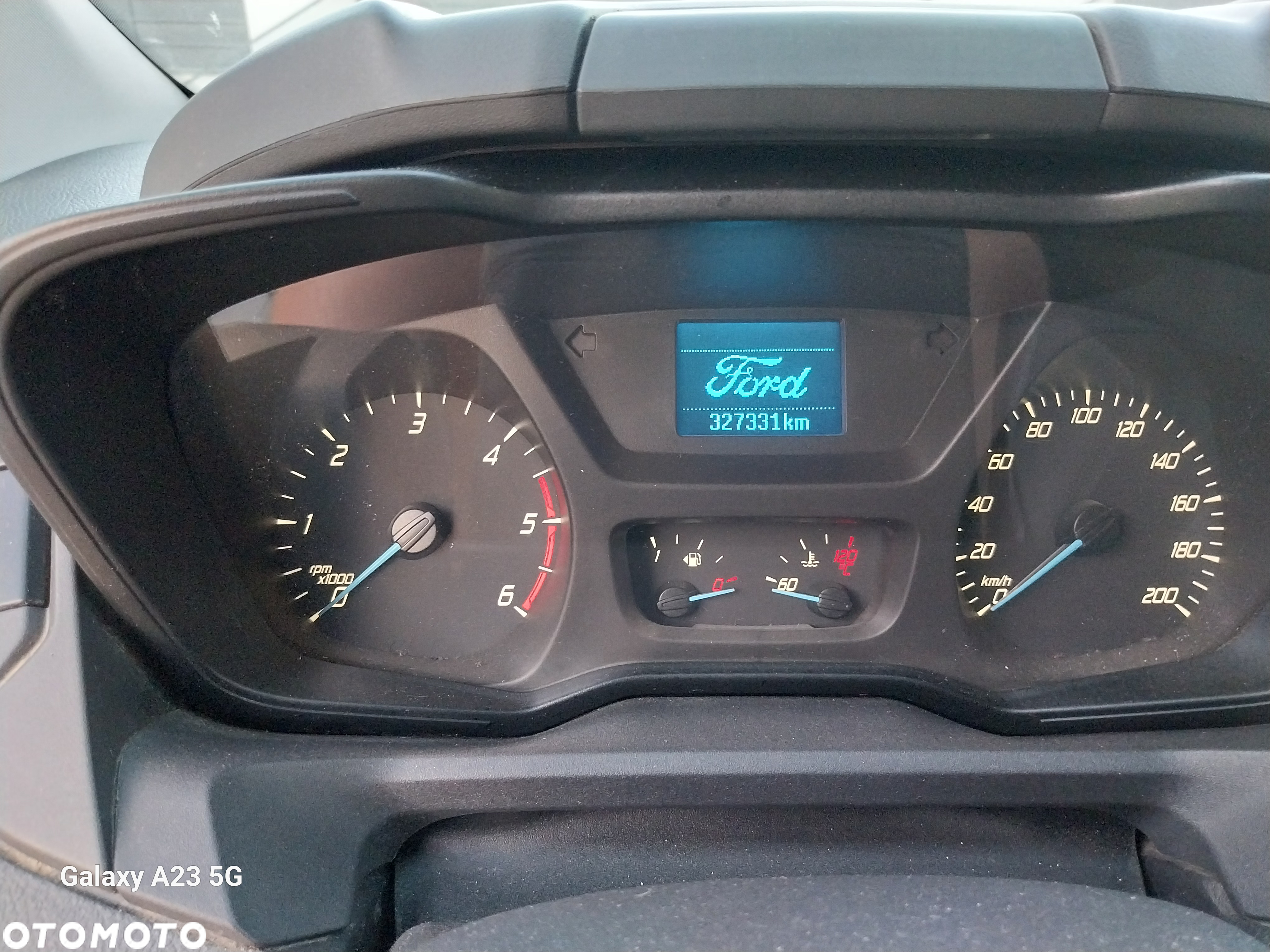 Ford Transit Custom - 19