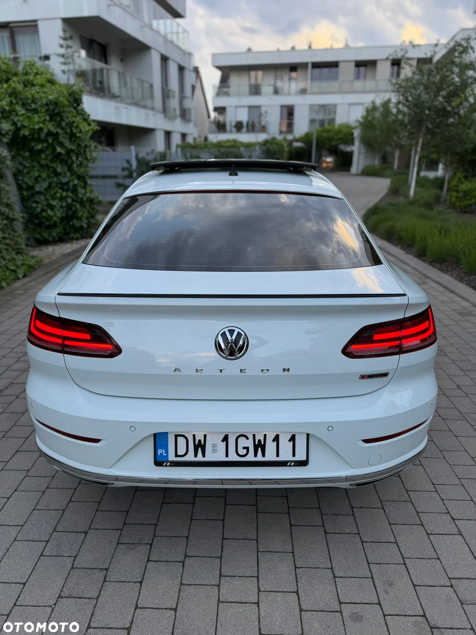 Volkswagen Arteon 2.0 TDI Bi-Turbo SCR 4Mot R-Line Edition DSG - 9