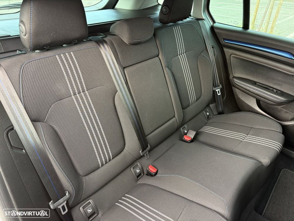 Renault Mégane Sport Tourer 1.3 TCe GT Line - 36