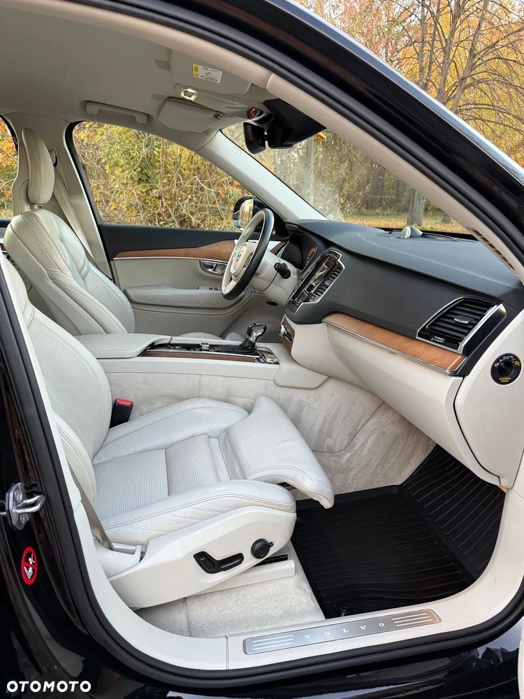 Volvo XC 90 D5 AWD Inscription 7os - 11