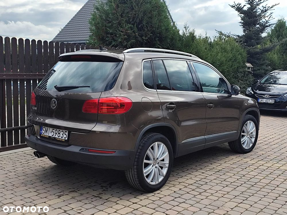 Volkswagen Tiguan 2.0 TDI DPF 4Motion Track & Field - 28