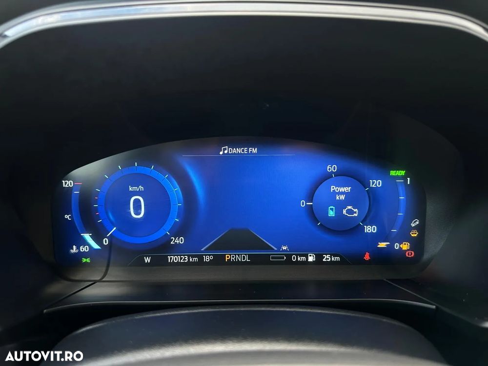 Ford Kuga 2.5 Duratec PHEV ST Line X - 34