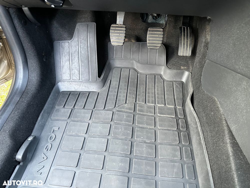 Dacia Logan Stepway 0.9 TCe - 19