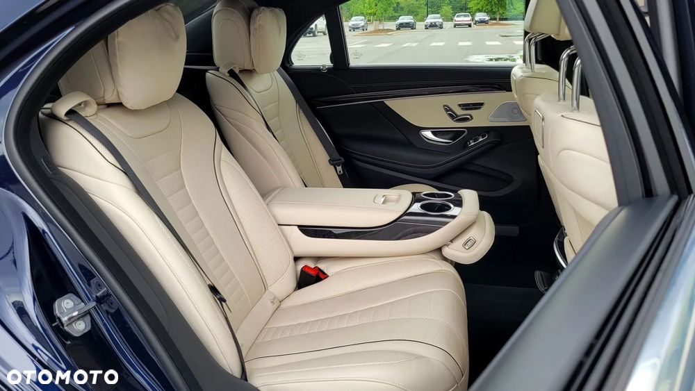 Mercedes-Benz Klasa S 560 L 4Matic 9G-TRONIC - 17
