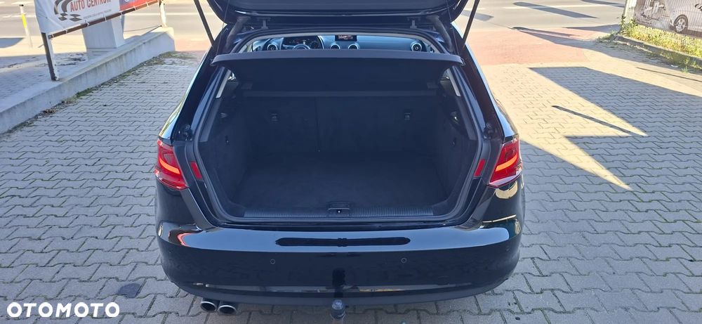 Audi A3 Sportback 2.0 TDI design - 28