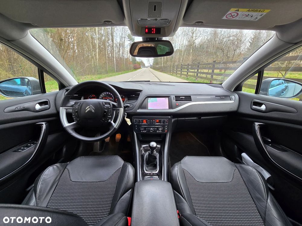 Citroën C5 HDi 165 FAP Exclusive - 6