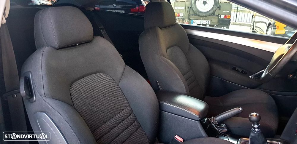 Peugeot 407 HDi FAP 135 Sport - 14