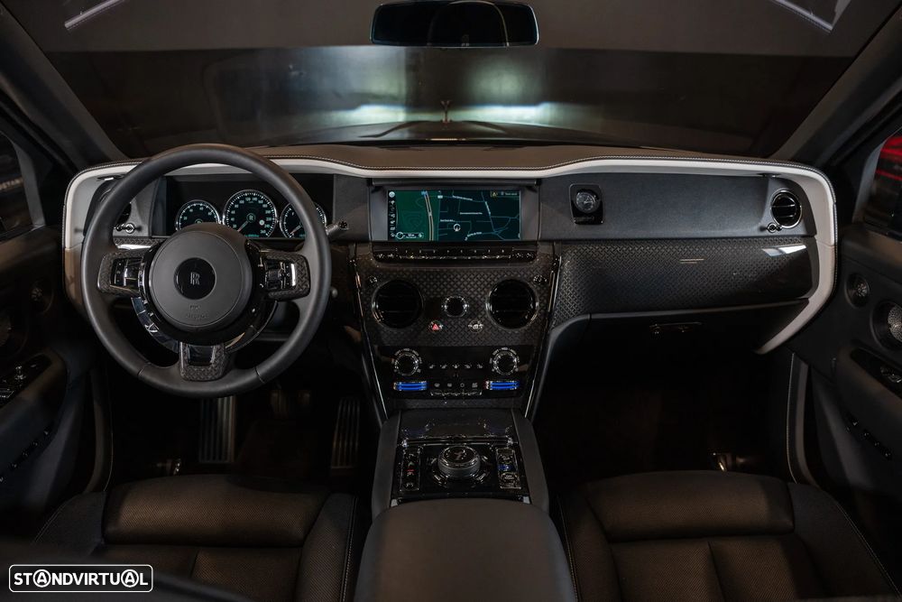 Rolls Royce Cullinan Black Badge - 11