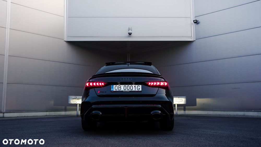 Audi RS3 Limousine 2.5 TFSI Quattro S tronic - 3
