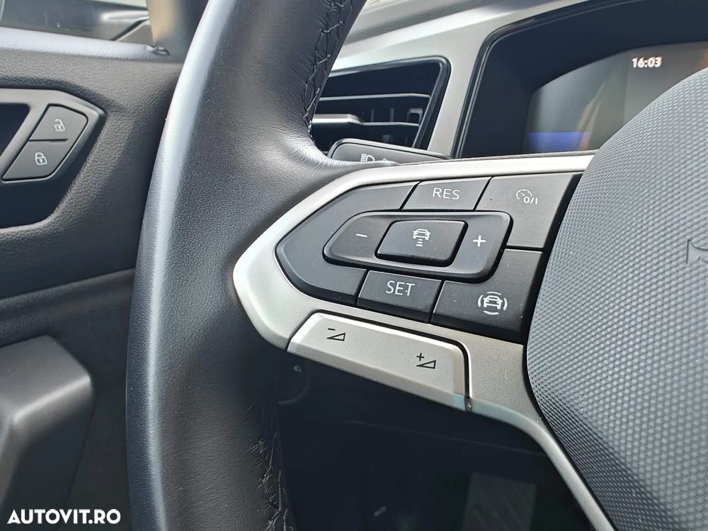 Volkswagen T-Roc 1.5 TSI DSG Life - 8