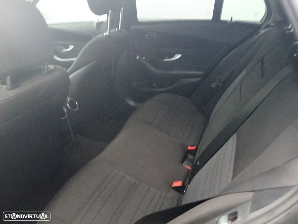 Mercedes-Benz C 200 BlueTEC - 12