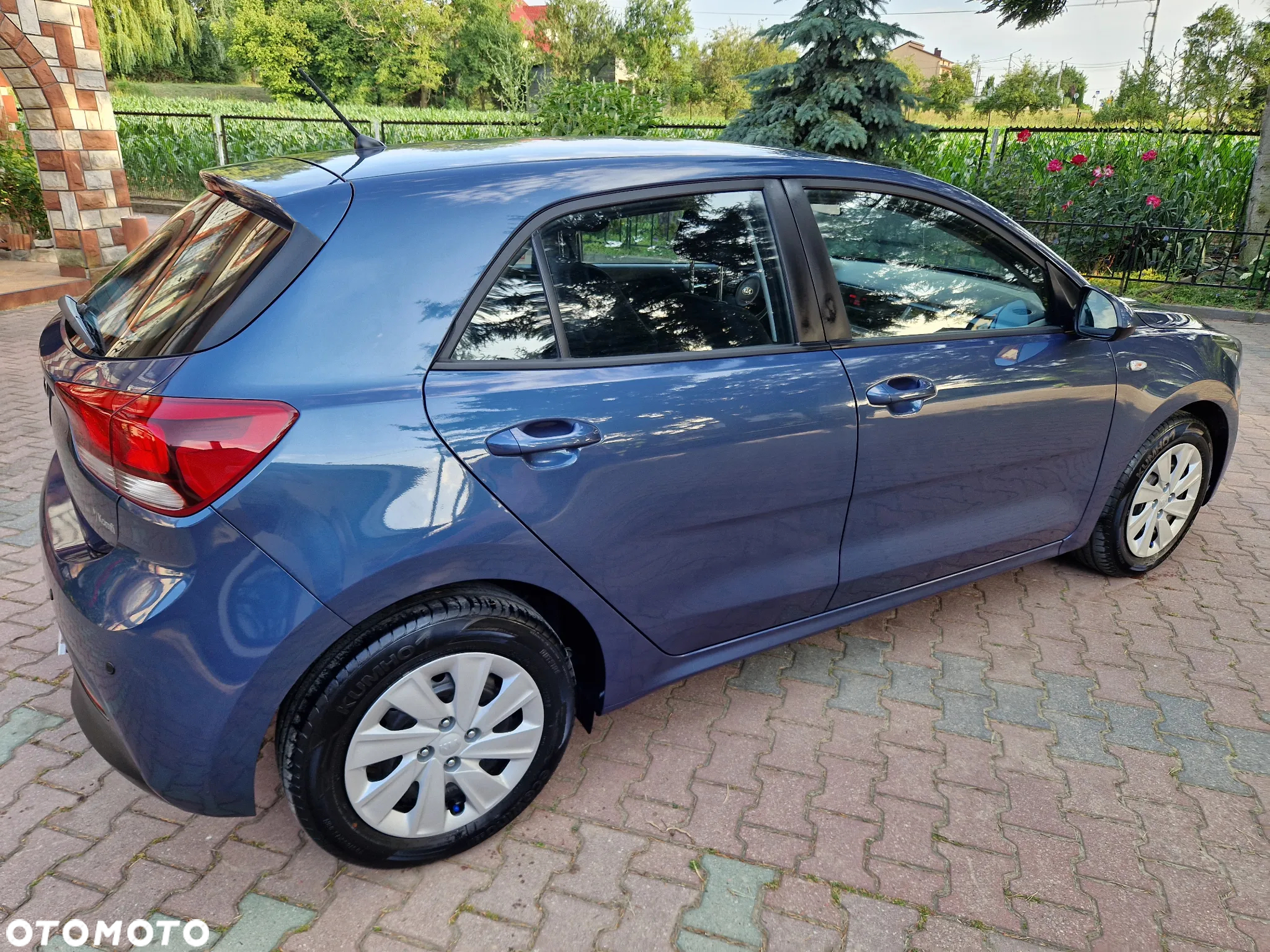 Kia Rio 1.2 L - 39