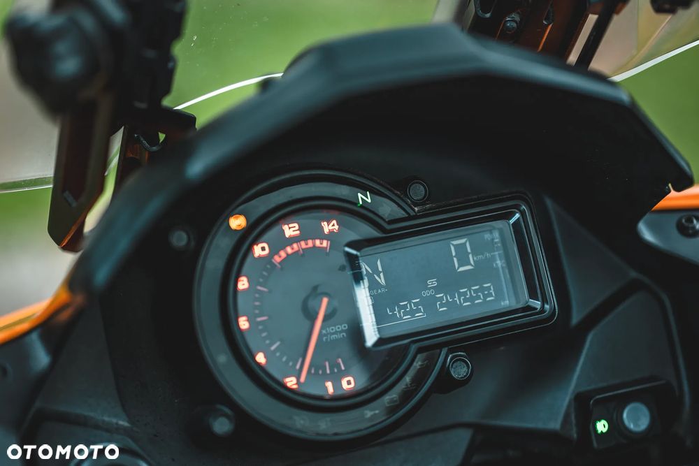 Kawasaki Versys 1000 - 18