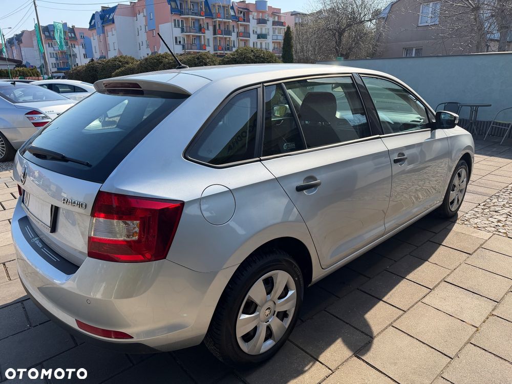 Skoda RAPID 1.2 TSI Ambition - 15