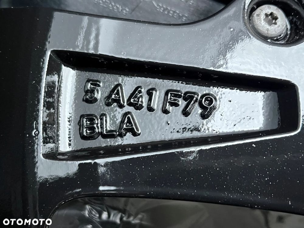ORYGINALNE Felgi alu BMW Seria 7 I7 G70 X3 G45 G48 9J 10,5J ET 24 ET 44 - 11