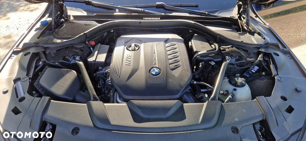 BMW Seria 7 740d xDrive - 10