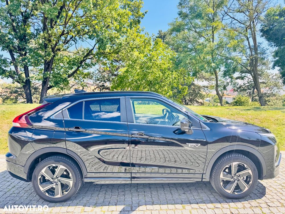 Mitsubishi Eclipse-Cross Plug-In Hybrid 4WD Plus Select - 19
