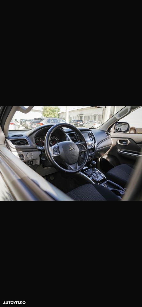 Mitsubishi L200 - 13