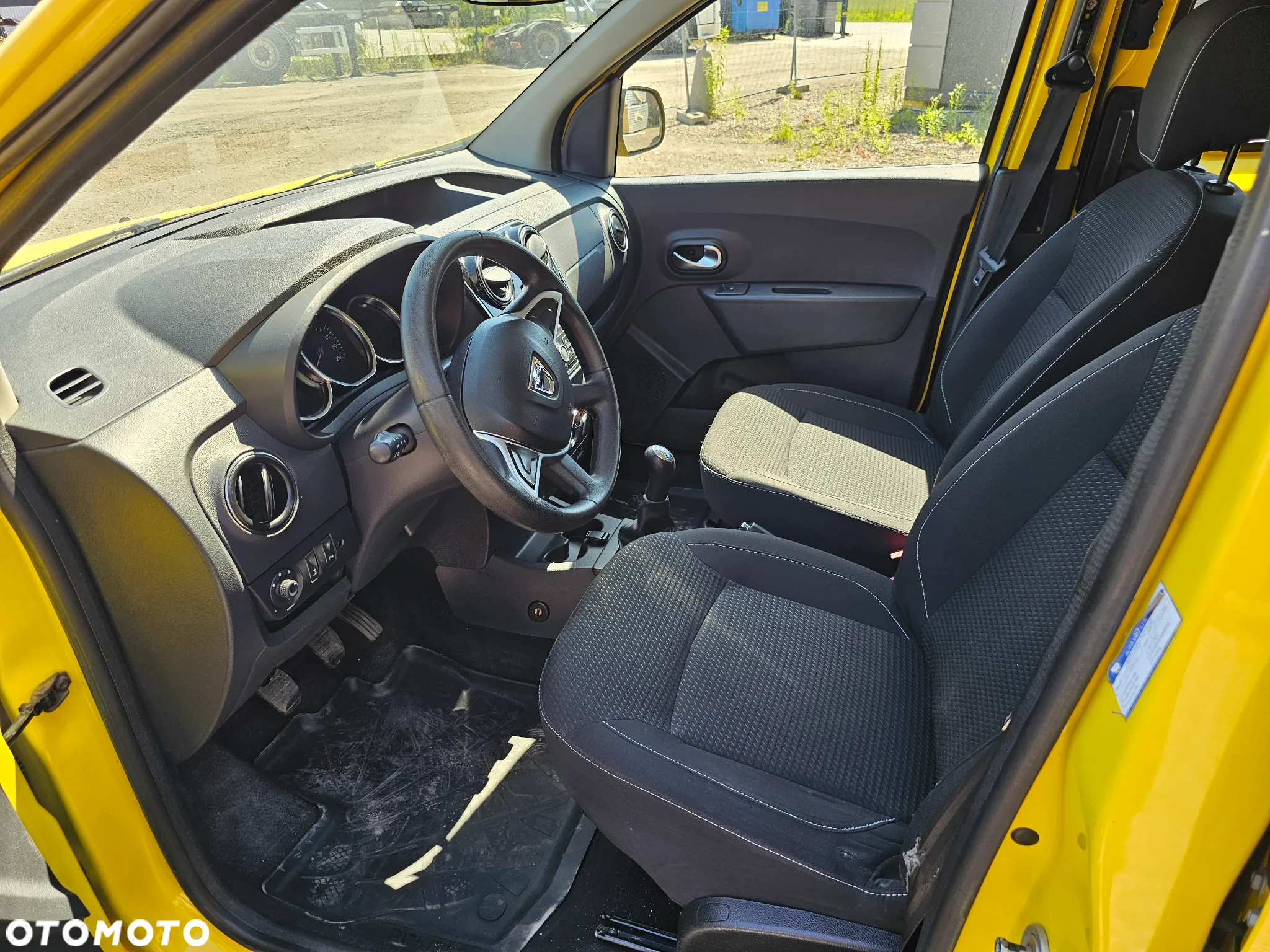 Dacia Dokker 1.5 dCi Celebration - 12