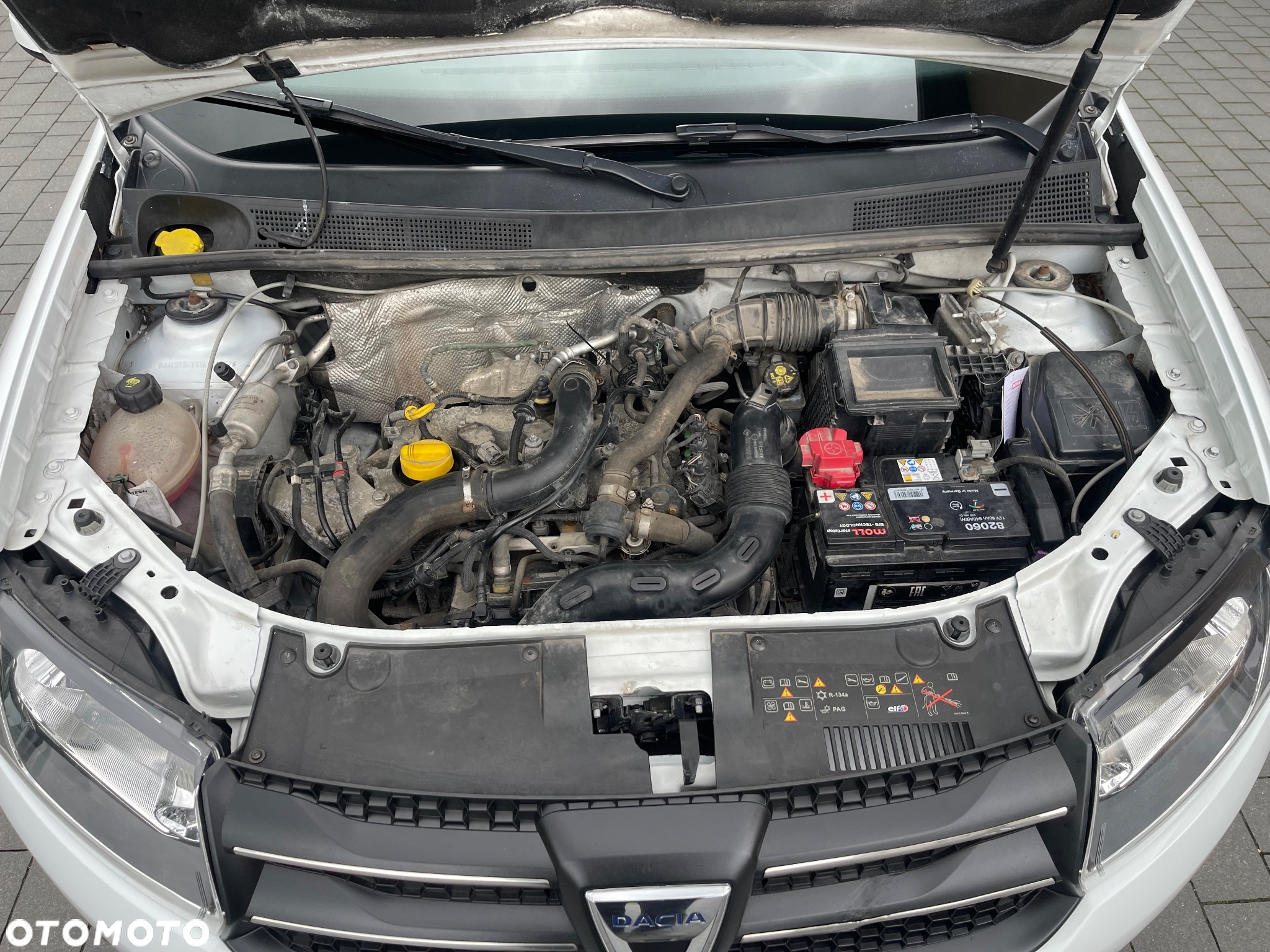 Dacia Sandero 0.9 TCe Laureate S&S EU6 - 6