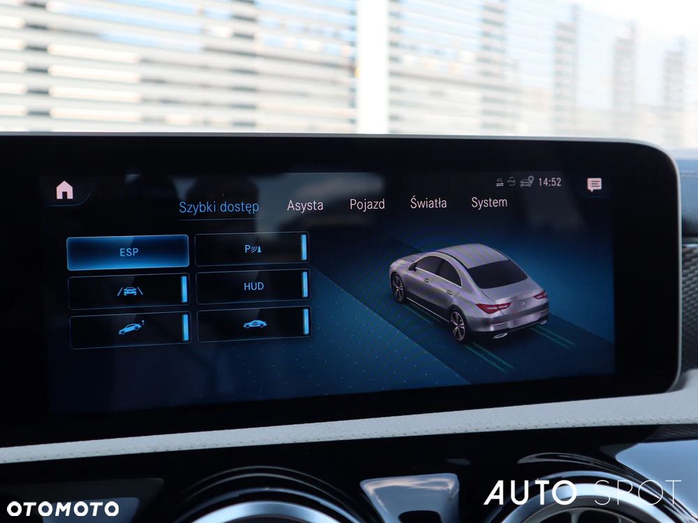 Mercedes-Benz CLA 220 4-Matic 7G-DCT - 31