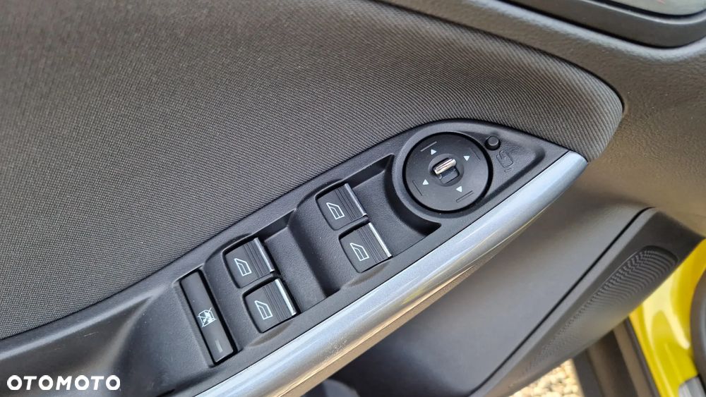 Ford Focus 1.6 EcoBoost Start-Stopp-System Titanium - 25