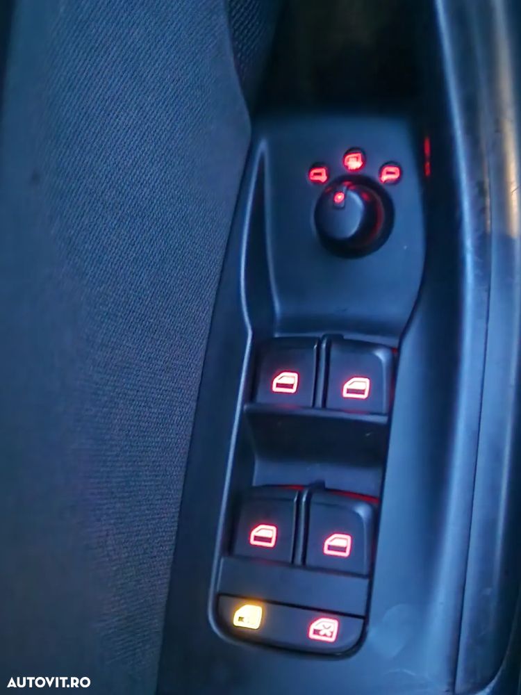 Audi Q3 2.0 TDI - 12