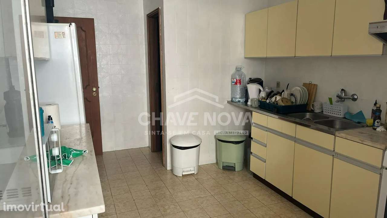 T2 c/ Garagem Box, próximo ao Estádio do Porto - Grande imagem: 4/12