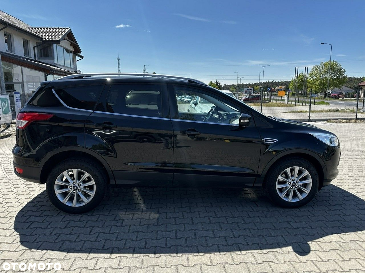 Ford Kuga 2.0 TDCi 2x4 Titanium - 9