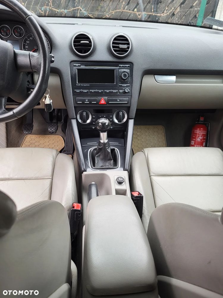 Audi A3 Sportback 2.0 TDI DPF Ambition - 23