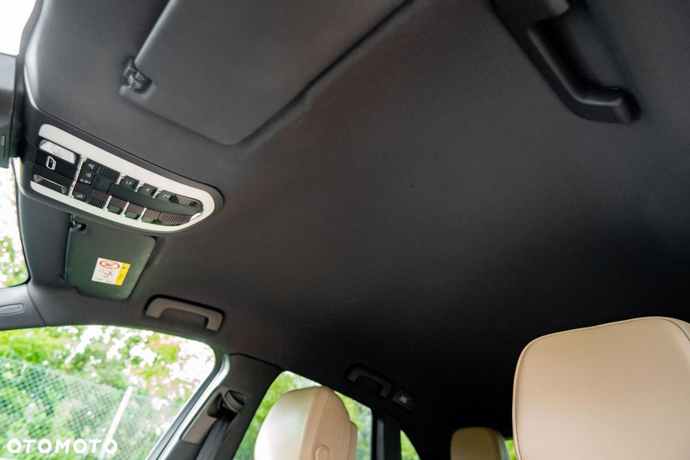 Porsche Macan Standard - 17