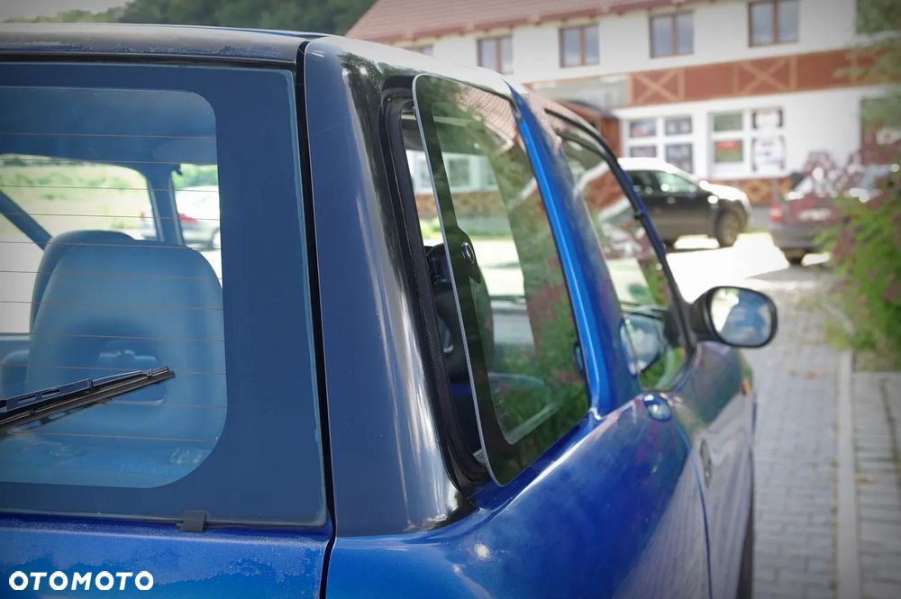 Toyota RAV4 2.0 Special - 14