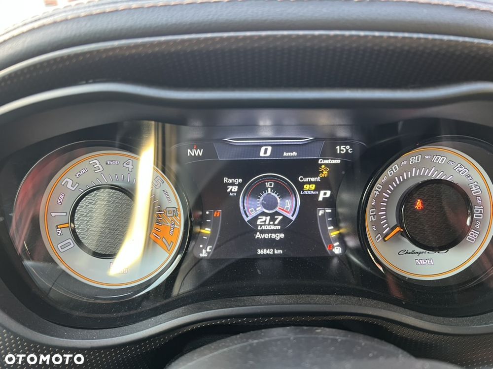 Dodge Challenger Automatik 392 Hemi Scat Pack Shaker - 10