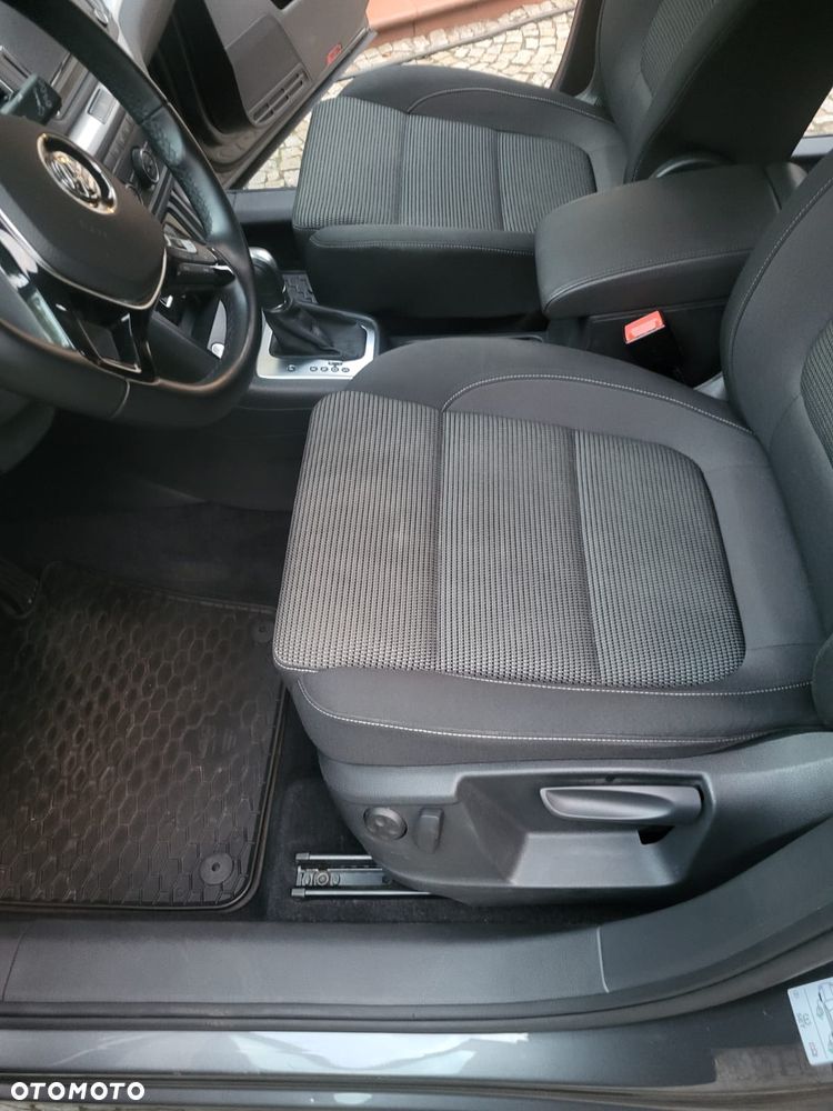 Volkswagen Sharan - 7