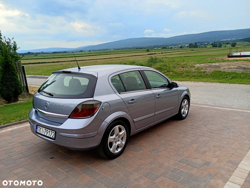 Opel Astra 1.6 - 4