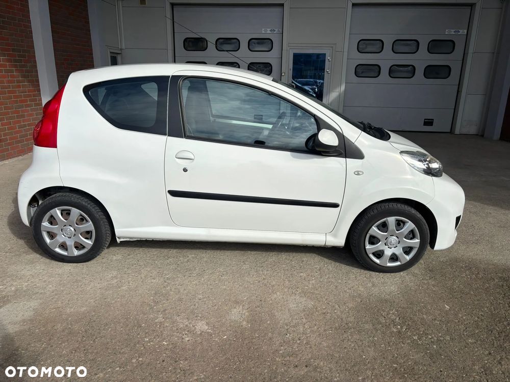 Peugeot 107 70 Filou - 5