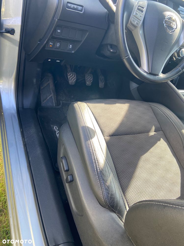 Nissan Qashqai 1.6 DIG-T N-Connecta - 12