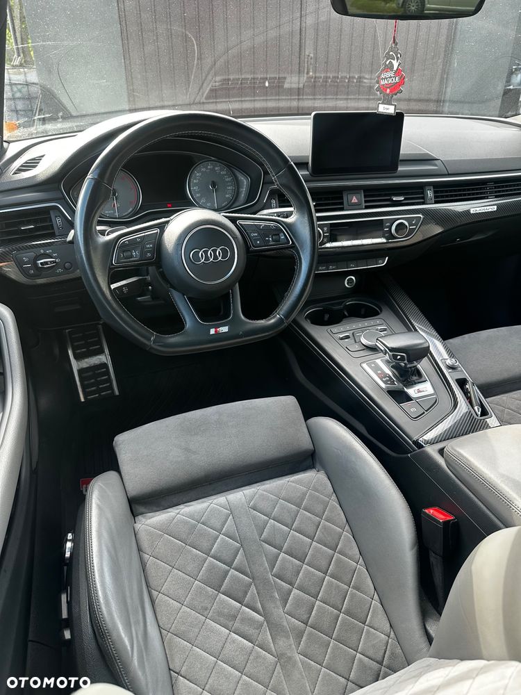 Audi S4 Limousine - 6